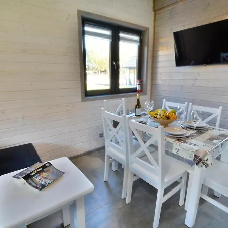 Comfortable Homes With Air Conditioning * סיאנוז'טי