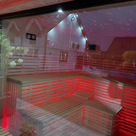 בית נופש Comfortable Homes With Air Conditioning