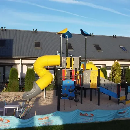 Comfortable Homes With Air Conditioning *