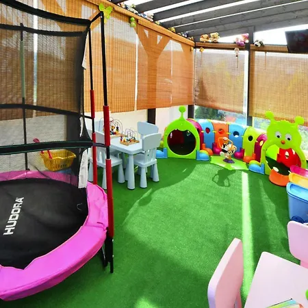 Comfortable Homes With Air Conditioning Sianozety